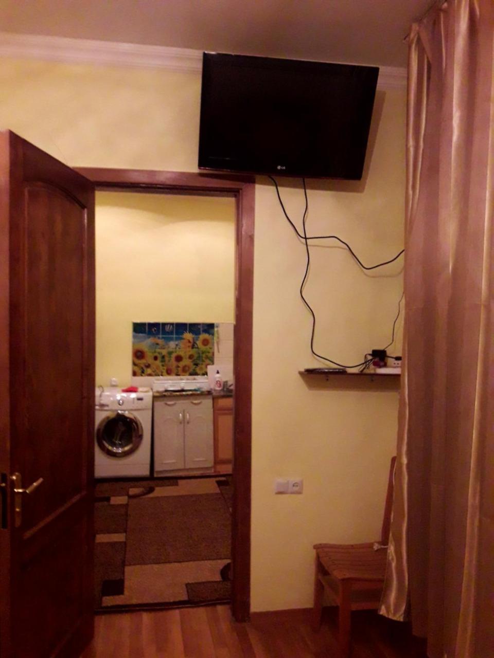 Apartmán Edlen Tbilisi Pokoj fotografie